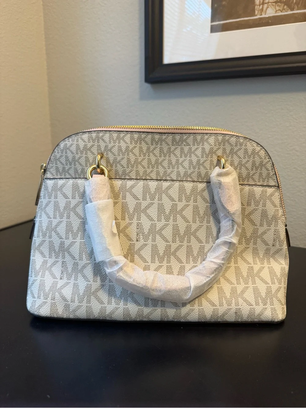 Michael Kors Med Saffiano Leather Dome Satchel Vanilla Pink Crossbody